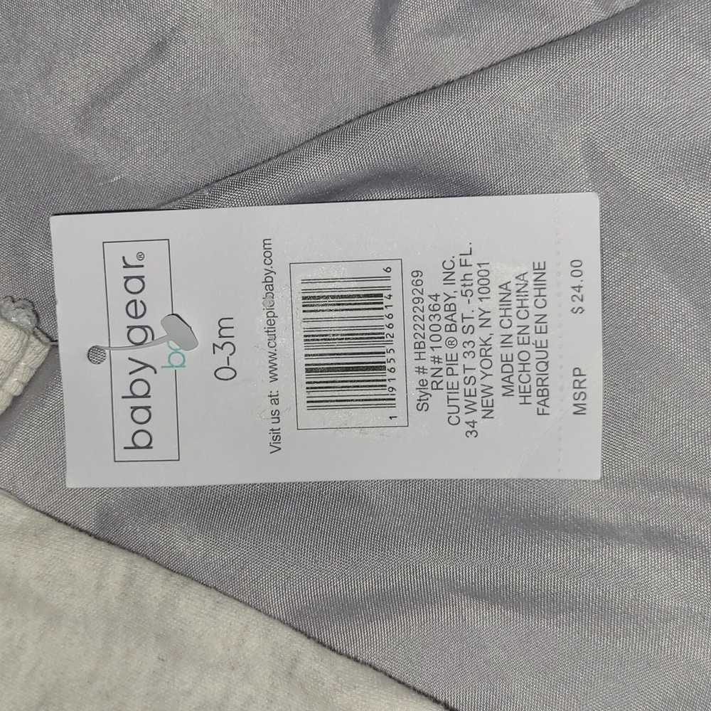 Baby 2 piece, Cream with Elehan Prints, 0-3 months - Picture 5 of 6